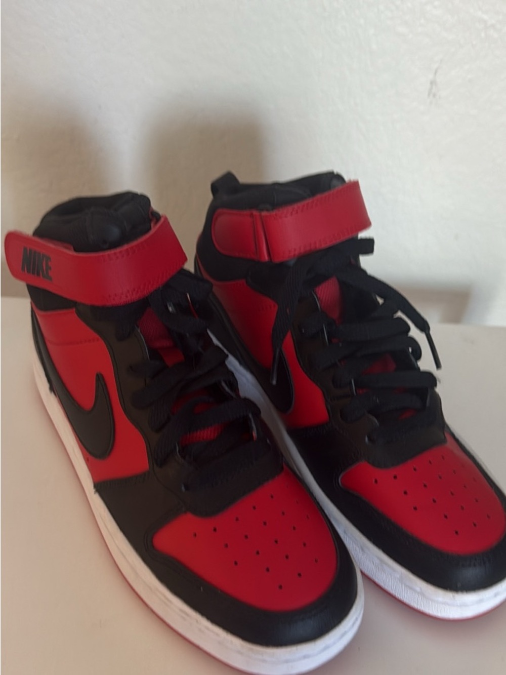 Nike Kids High-Top Sneakers in Red and Black Mid Court